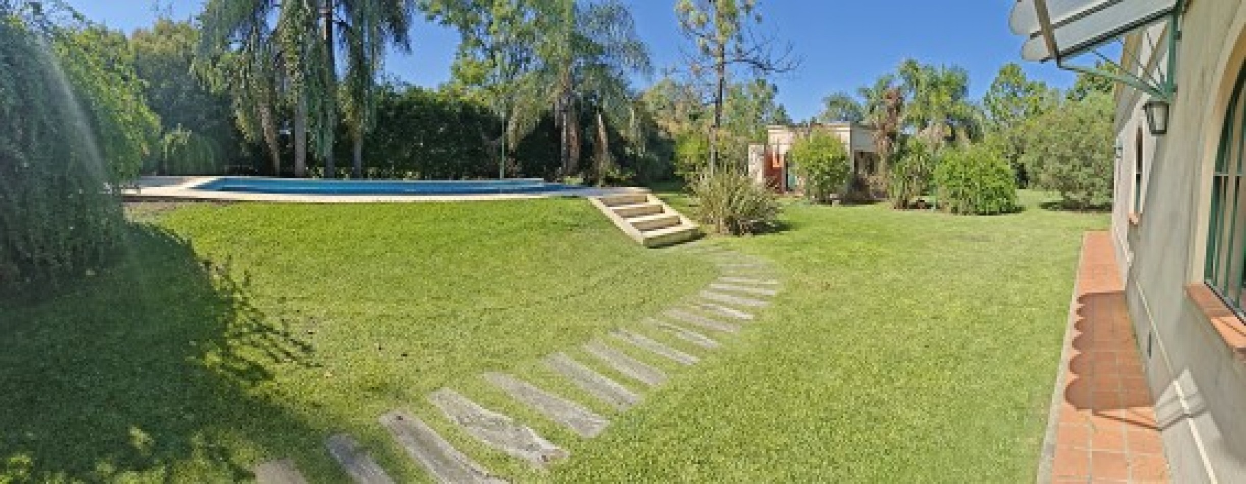 EXCELENTE QUINTA SOBRE 2217MTS EN BARRIO PARQUE IRIZAR - PILAR RETASADO