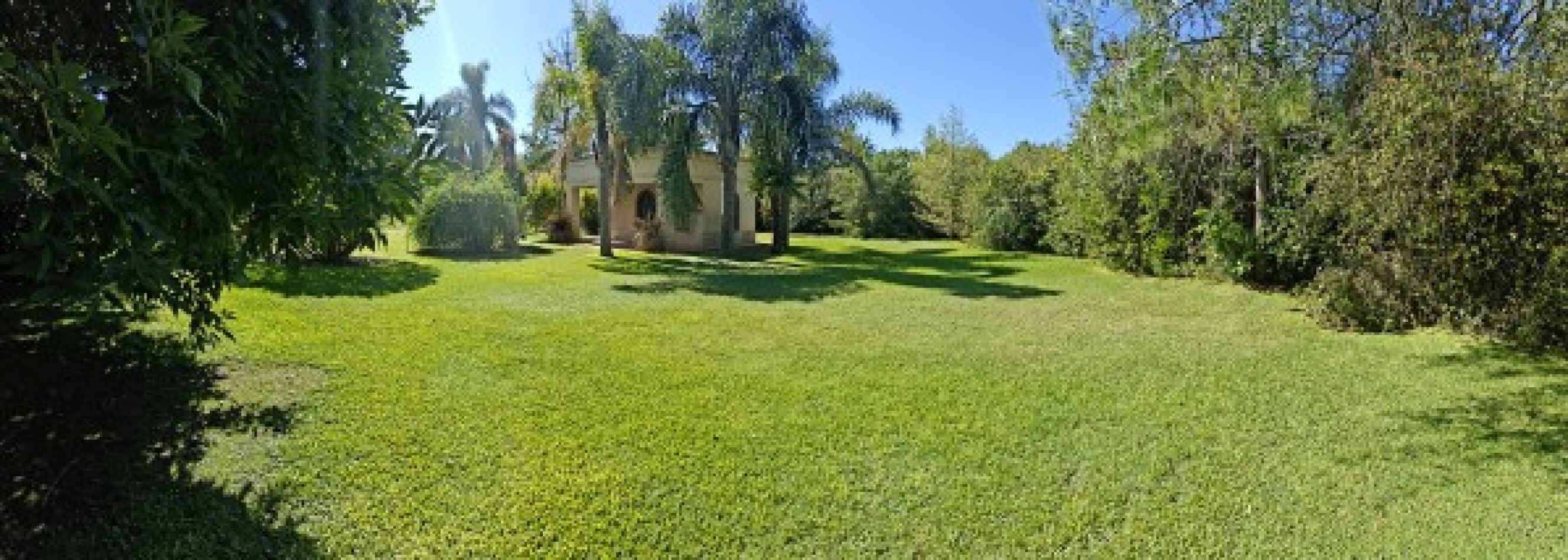 EXCELENTE QUINTA SOBRE 2217MTS EN BARRIO PARQUE IRIZAR - PILAR RETASADO