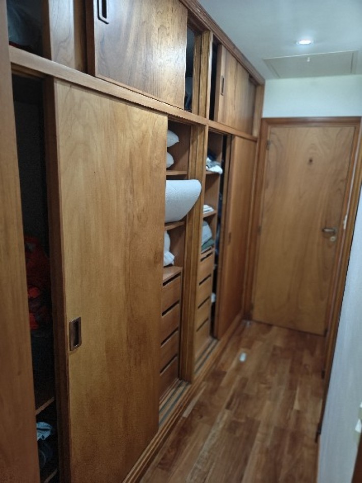 EXCELENTE QUINTA SOBRE 2217MTS EN BARRIO PARQUE IRIZAR - PILAR RETASADO