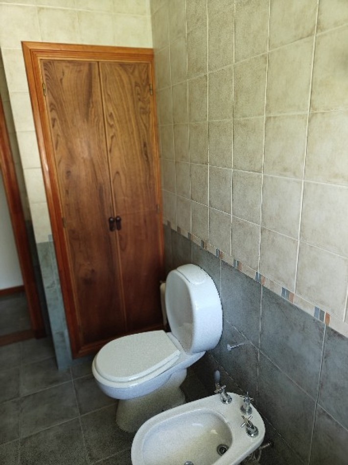 EXCELENTE QUINTA SOBRE 2217MTS EN BARRIO PARQUE IRIZAR - PILAR RETASADO