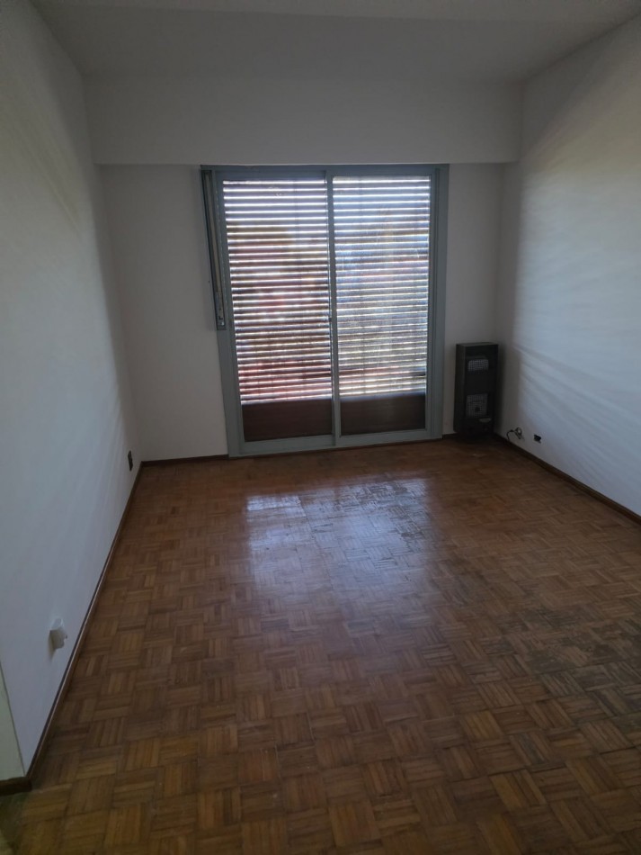 Departamento 2 ambientes Ubicacion excelente Vte Lopez, MUY LUMINOSO Y SOLEADO