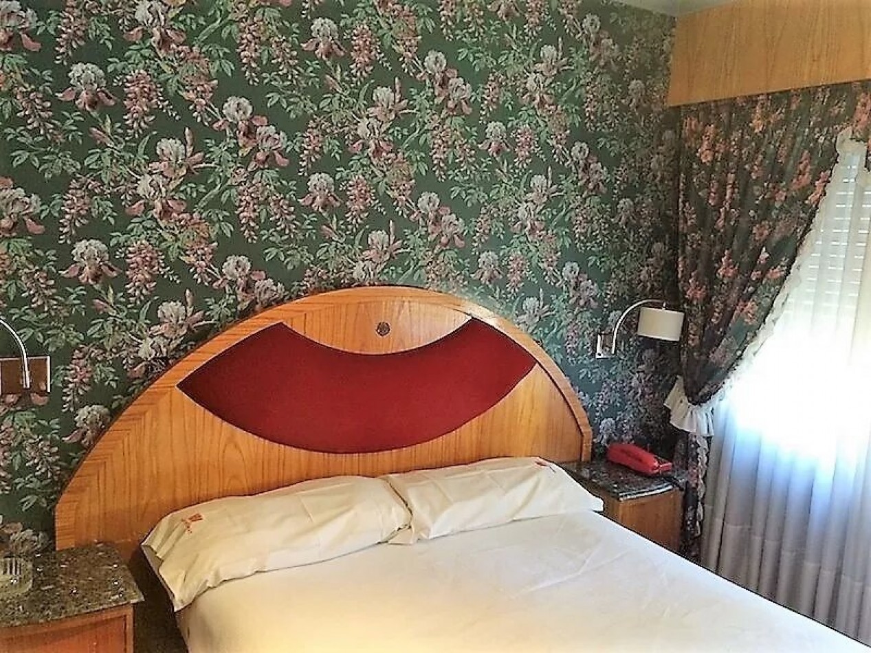 EXCELENTE HOTEL EN RETIRO, CABA 46 HABITACIONES
